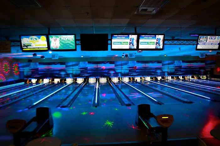 Groton Bowling Center Picture 4