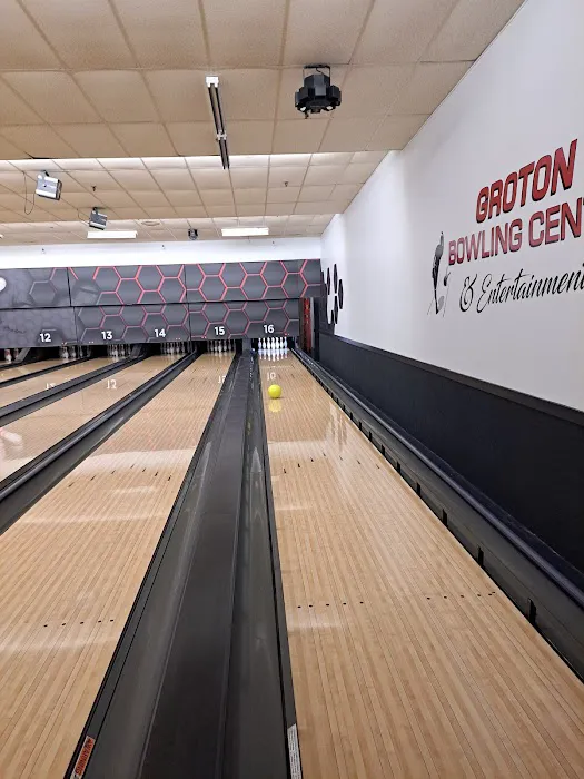 Groton Bowling Center Picture 8