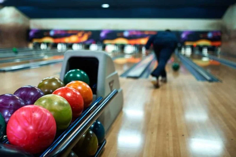 Best Bowling Alley Tips for League Bowlers