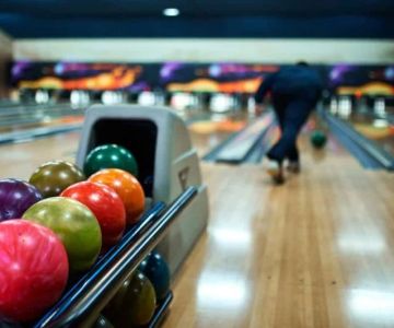 Best Bowling Alley Tips for League Bowlers