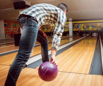 How to Control Ball Hook on Short Patterns: A Complete Guide for Bowlers