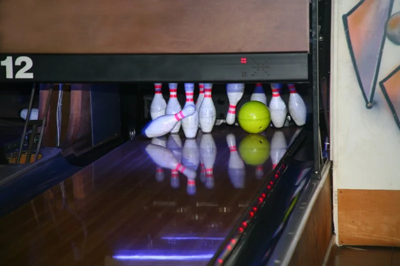 How to Read Pin Scatter Patterns in Bowling