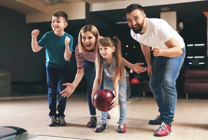 Why Bowling Is Becoming a Top Choice for Family Night Activities Across the U.S.