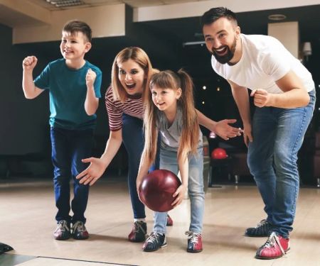 Why Bowling Is Becoming a Top Choice for Family Night Activities Across the U.S.