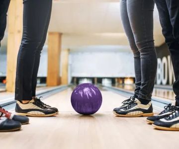 Best Bowling Shoes for Comfort and Performance in the US