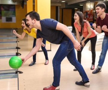 Bowling Tips for Beginners Who Struggle with Aim and Control