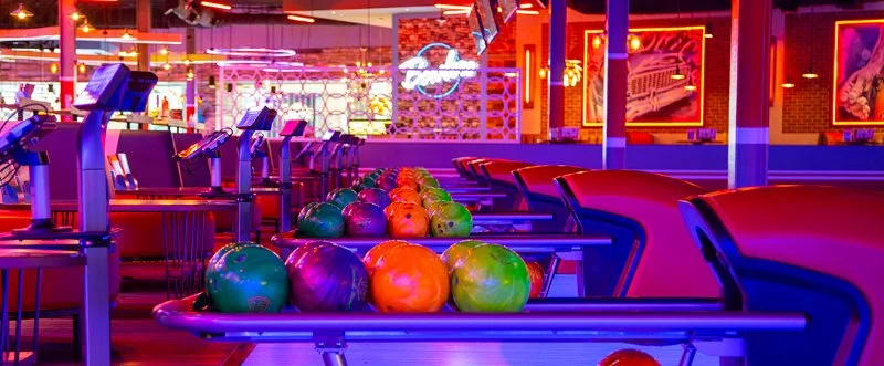 Top Bowling Centers in Tucson for Parties and Events
