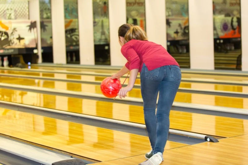 Bowling Tips for Teens Who Want to Improve Fast