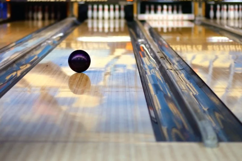 How to Choose the Right Bowling Lane for Best Performance