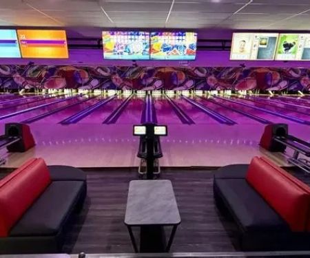 Affordable Bowling Nights in San Diego with Discounts and Specials