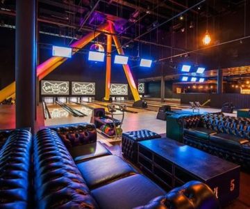 Top Bowling Centers in Nashville for Music, Fun, and Bowling Experiences