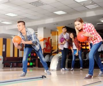 How to Join a Bowling League in the US: Beginner Guide and Tips | Southwestern Lanes
