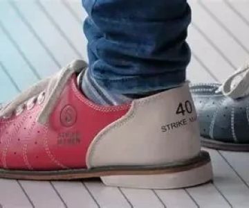 “Best Bowling Shoes for Comfort, Stability, and Performance in the US | Southwestern Lanes”