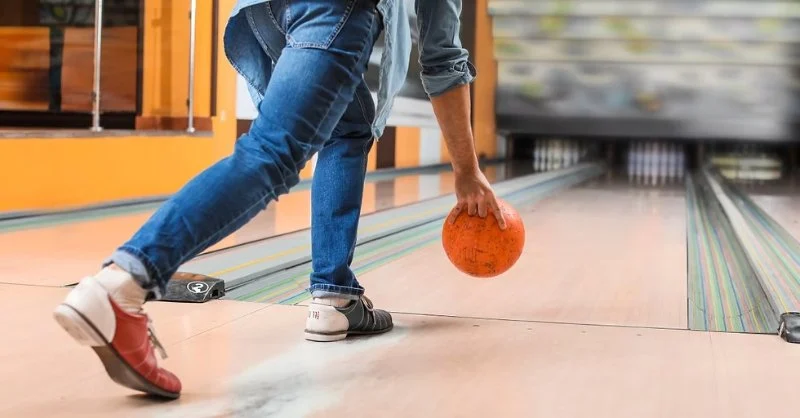Bowling Tips for Weekend Bowling Enthusiasts to Improve Their Game