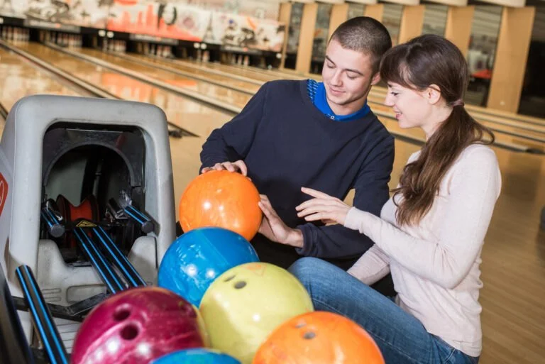 Bowling Tips for League Beginners to Improve Your Game Fast