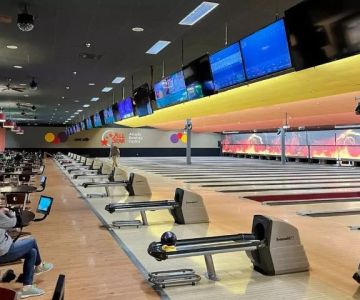 Cheap Bowling Nights Near Me: Best Deals and Discounts Guide