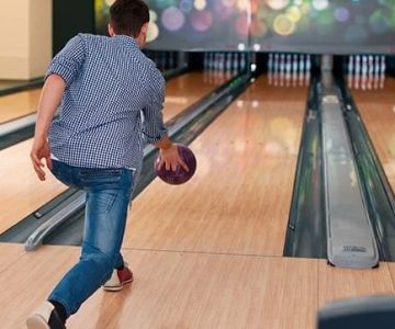 Best Bowling Strategies for High Scores and Consistency