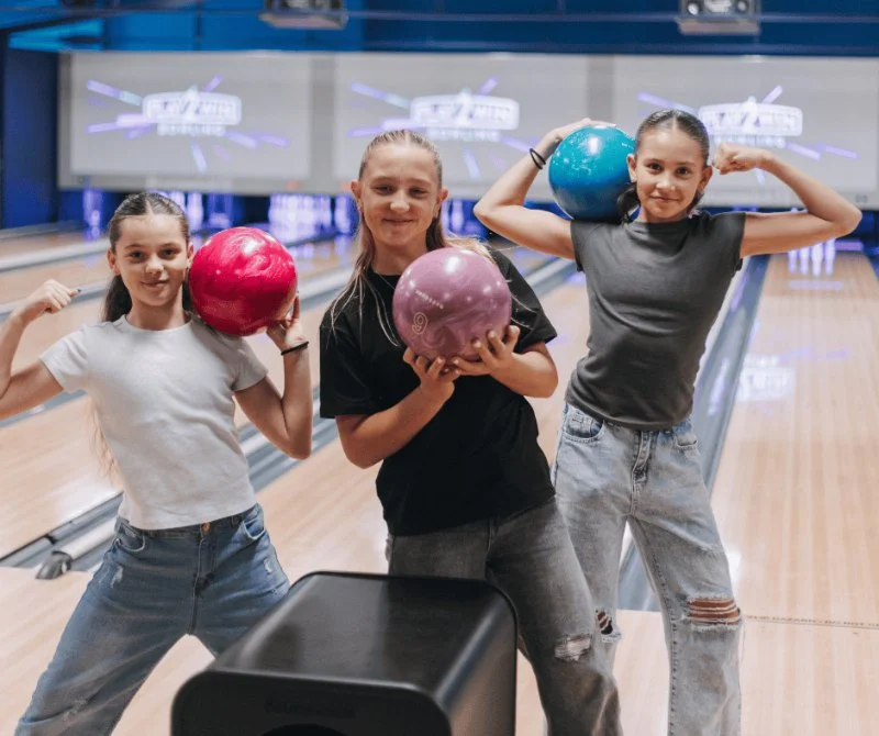 Cheap Bowling Near Me for Date Night, Family Fun, and Weekend Activities Guide