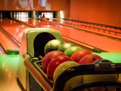 Cheap Bowling Near Me in Jacksonville with Deals and Discounts Guide