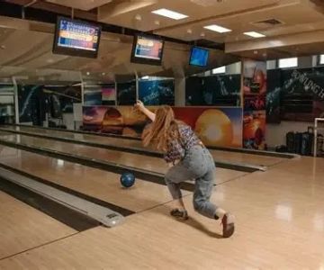 Bowling Tips That Help You Hit More Strikes Consistently
