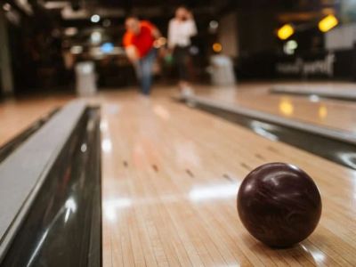 Best Bowling Balls for League Players Seeking Consistent Performance