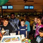 How to Organize a Bowling Birthday Party at a Local Alley