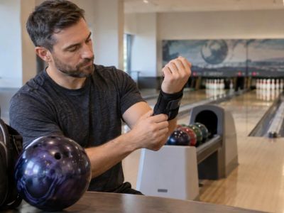 Bowling Wrist Support Fit: Position, Comfort, and Rules