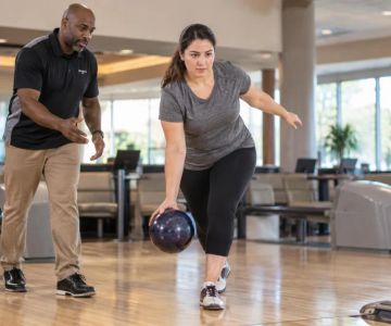 Bowling Warm-Up Plan: Progress Without Rushing the Start